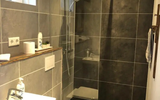 Hrafnavellir Guest House