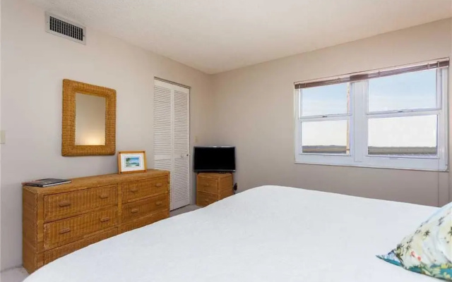 Shores Club 802 - Two Bedroom Condo