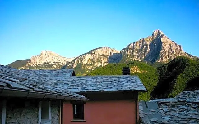 Borgo delle Panie