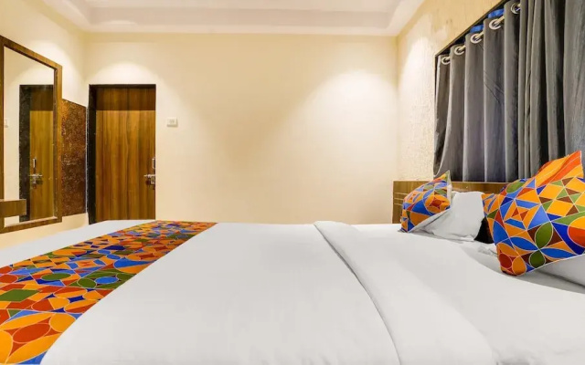 FabHotel Kiara Govind Park