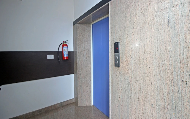 OYO 9617 Hotel PC Residency