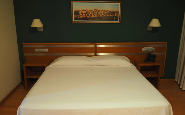 Hostal Santa Ana