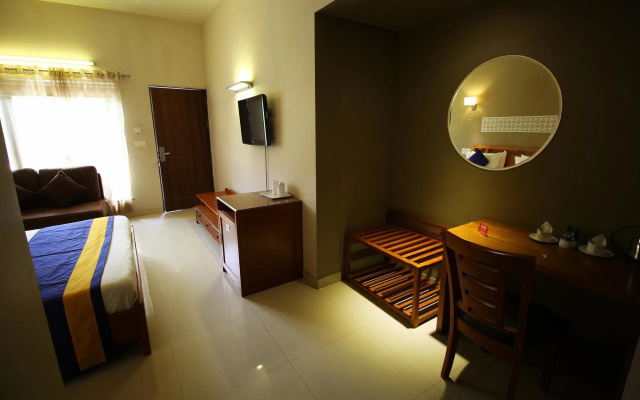 OYO 1968 Hotel Krishna Park Resort