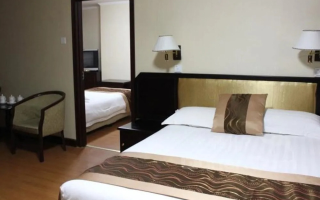 Overseas Chinese International Hotel Qingdao