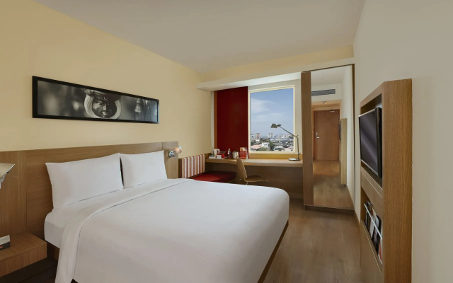 ibis Coimbatore City Centre Hotel