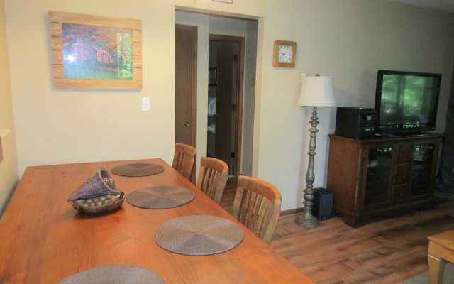 Ski Country 66-c 2 Bedroom Condo by Redawning