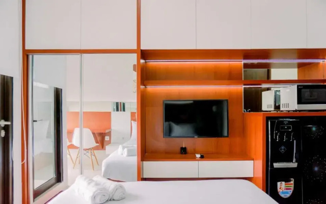 Luxury And Modern Studio At Transpark Bintaro Apartment