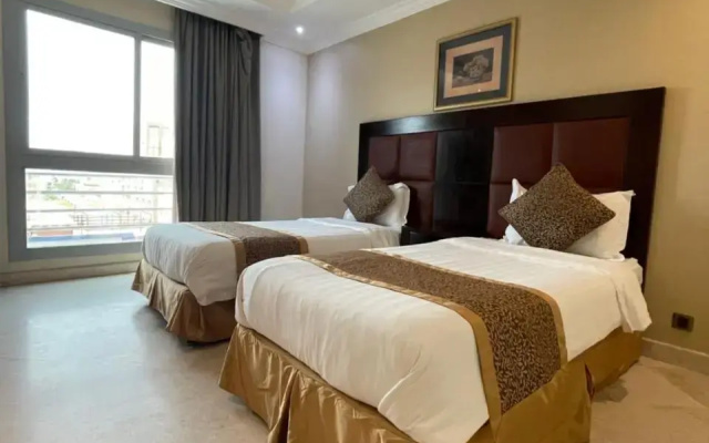 OYO 137 Prestige Suite Units