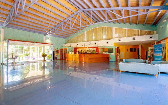 Vibra Blanc Palace Aparthotel