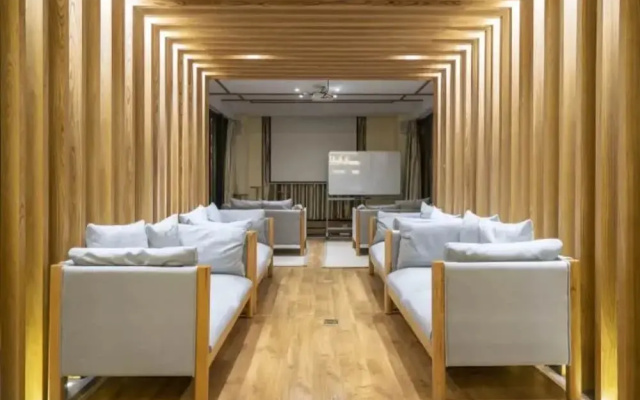 Floral Hotel · Zai Yi Qi Lijiang
