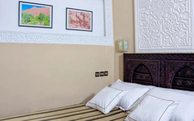 Hotel Azoul