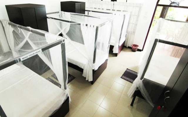 2in1 Kandy Hostel Homestay