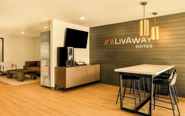 LivAway Suites Seattle-Renton