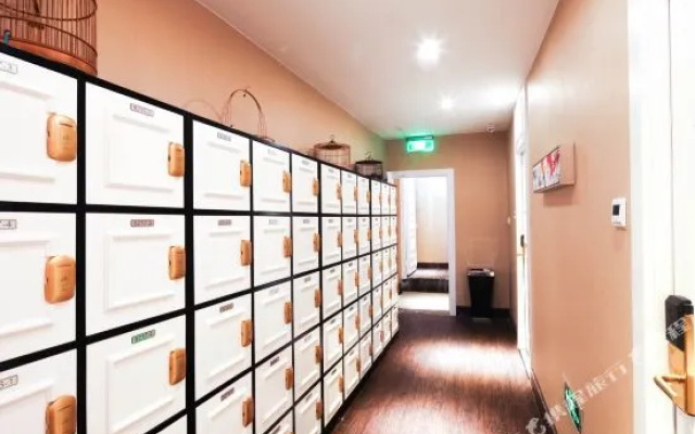 Melody Youth Hostel (West Lake Longxiang Bridge Branch)