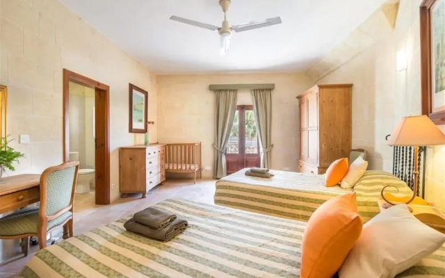 Ta Battista - Xewkija Holiday Home