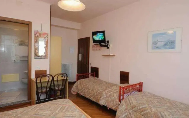 Hotel Elena