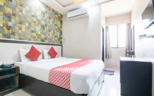 OYO 13029 Hotel Bestend