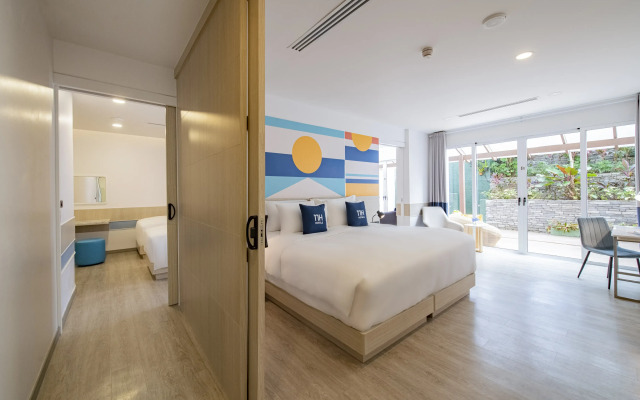 NH Boat Lagoon Phuket Resort