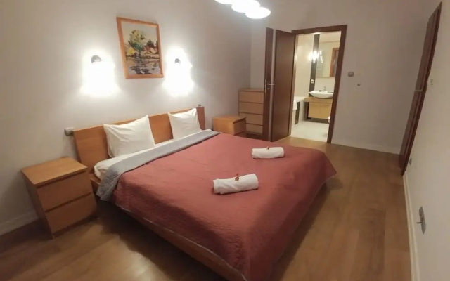 Angel Plaza Apartments