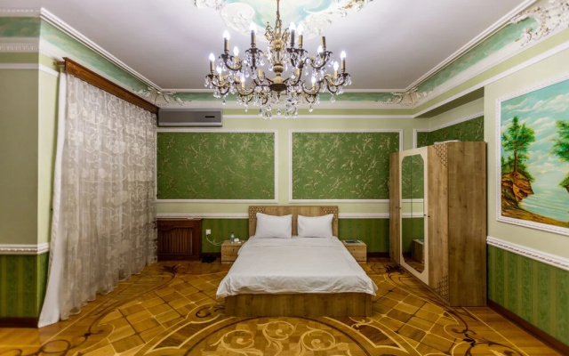 Nizami Street Royal Luxury Apartment