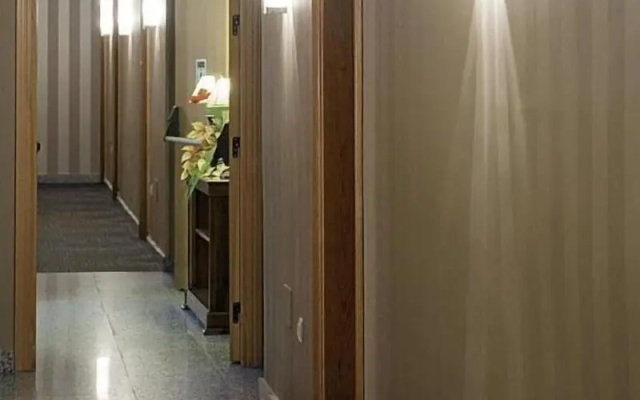 Hostal Carlos III