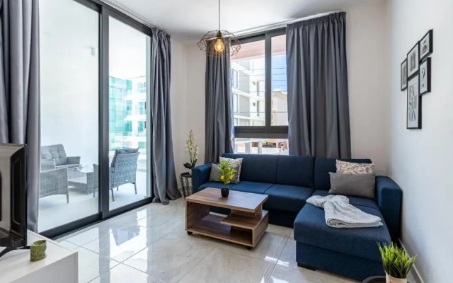 Tyche's 1 BDR apartment in Larnaca