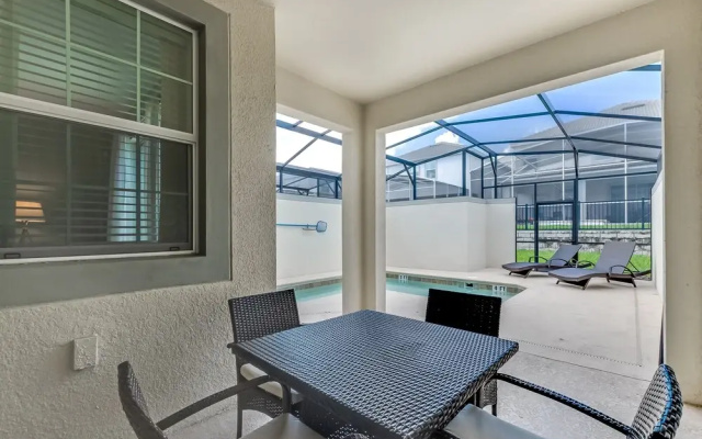 1554 Plunker Drive