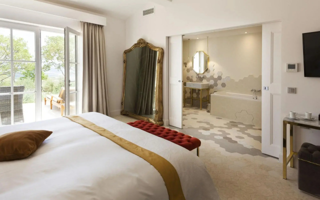 Mas des Herbes Blanches Hotel & Spa - Relais & Châteaux