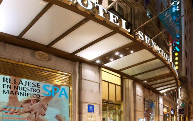 Senator Gran Vía 70 Spa Hotel вид на фасад