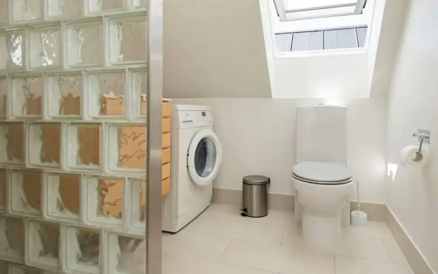 6 Person Holiday Home in Romo