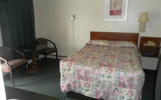 Tidewater Motel