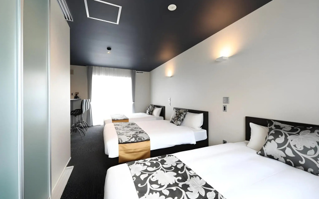 GRAND BASE Hakata City
