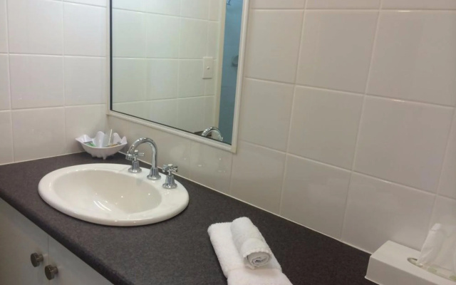 High Country Motor Inn Bright