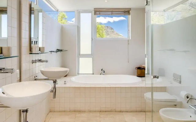 Sapphire Tide Penthouse w Sea View Private Pool