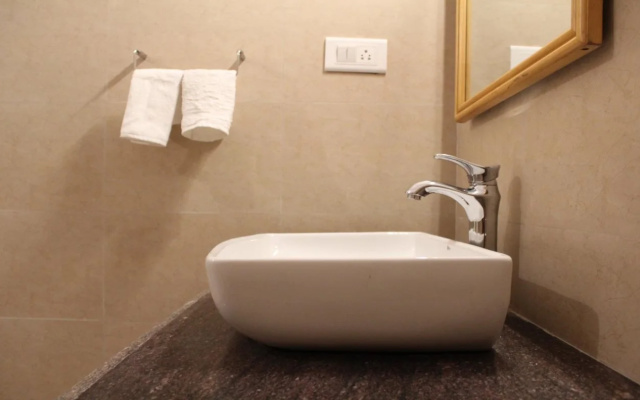 Hotel Janak Vilas