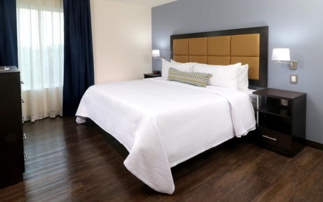 Candlewood Suites Celaya by IHG