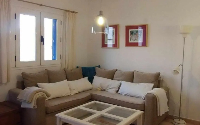 Islote House