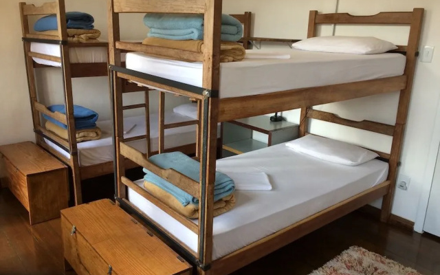 Trilhas de Minas Hostel