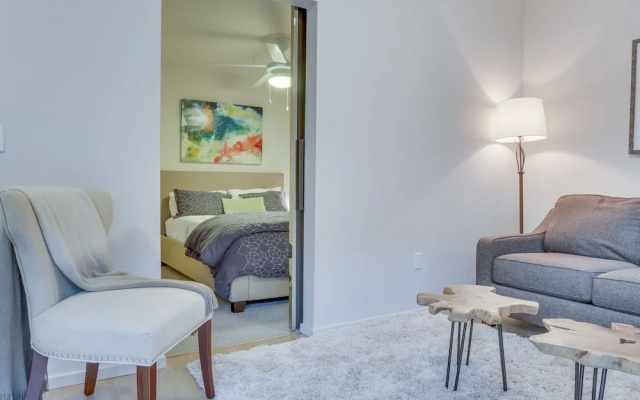 Rose City Chic - Q21 #427 Apartment 2
