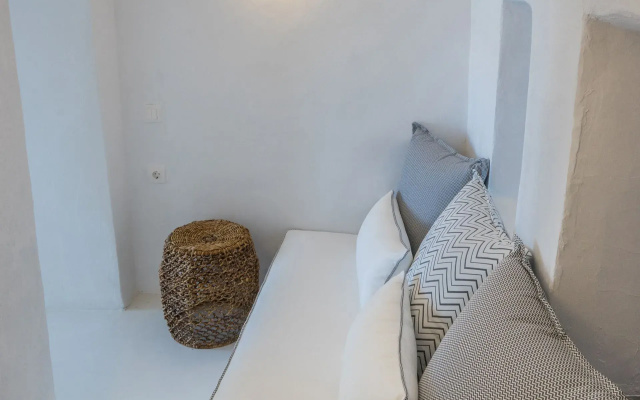 All Greek Villas Santorini