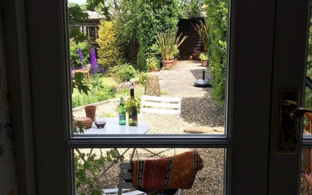 Calendar Cottage Bed & Breakfast