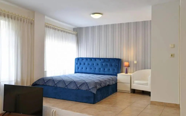 A Modern Bright Studio In The Center Of Kastoria