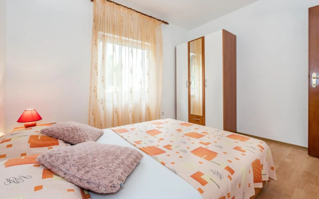 Stunning Apartment in Vodice With Wifi and 1 Bedrooms