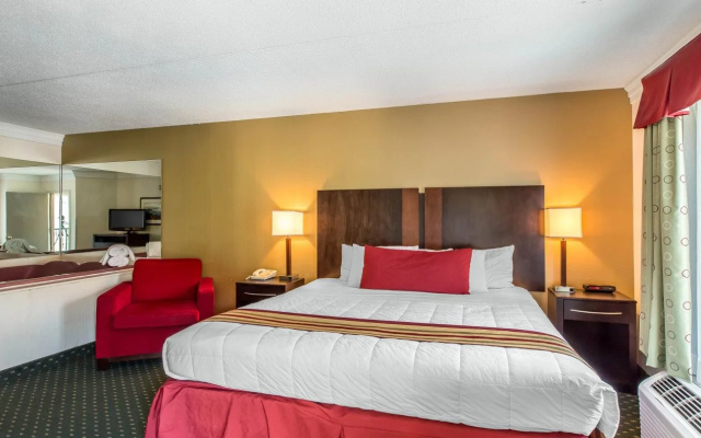 Clarion Inn & Suites Gatlinburg