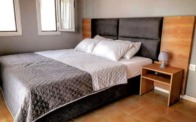 Nikos psathaki apartment 3