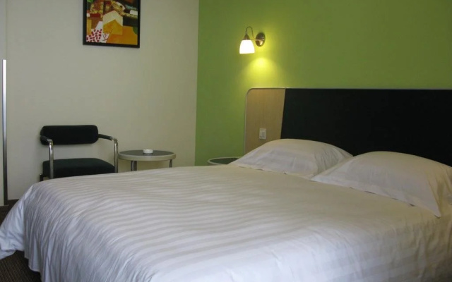 Motel Wuhan East Xihu Qixiong Road