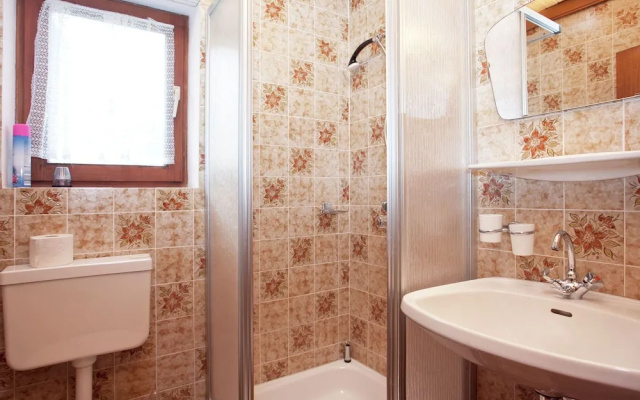 Luxurious Apartment in Sankt Martin bei Lofer With Garden