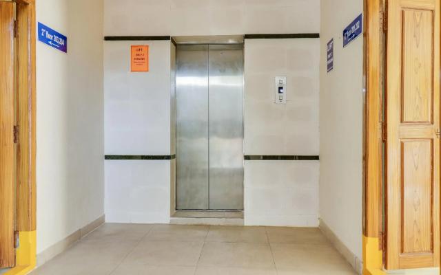 OYO 79135 Spg Hotel