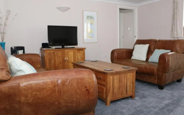 TOWN CENTRE apartment with parking