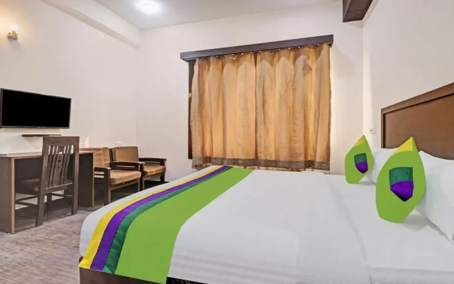 Treebo Trend Hotel Happy Feet